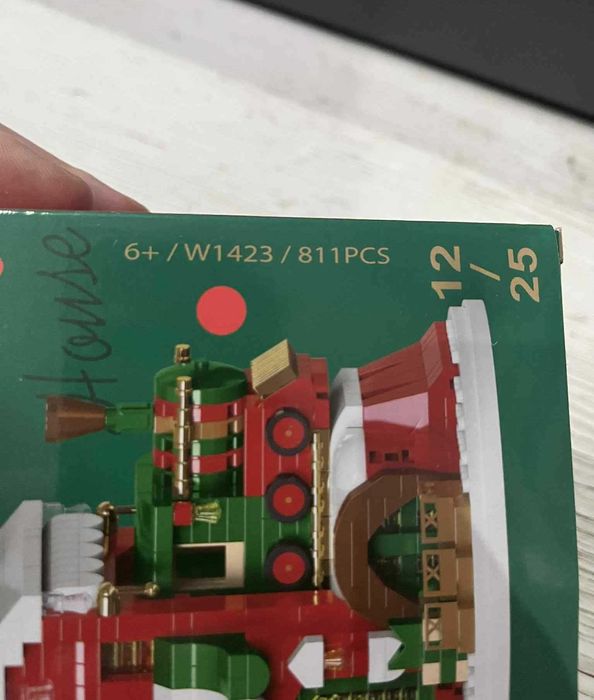 Nowe brązowe klocki konstrukcyjne domek z pierników 811 pcs elementy