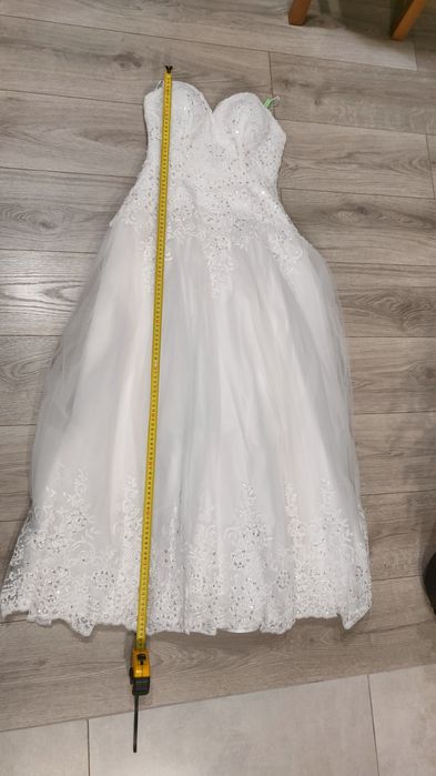 Piękna suknia ślubna