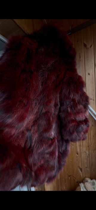 Крашеная чернобурка  натуральный мех