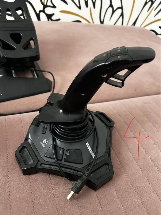 Joystic Logitech Attack 3