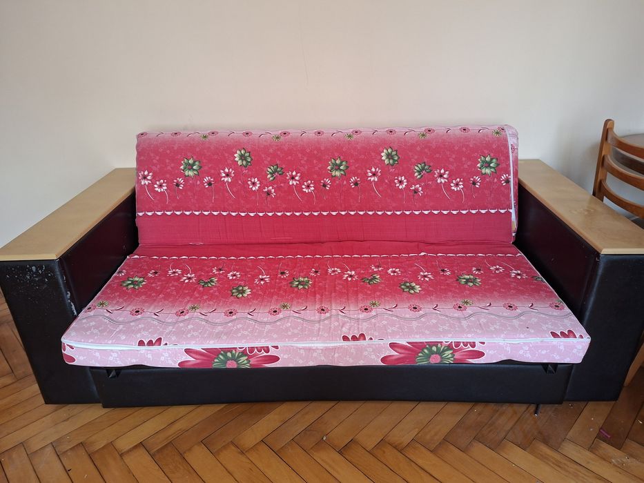 Диван ліжко  б/у