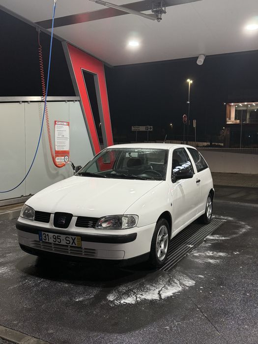 Seat Ibiza 1.9 SDI (2002) - Fiável, Económico e Pronto a andar!