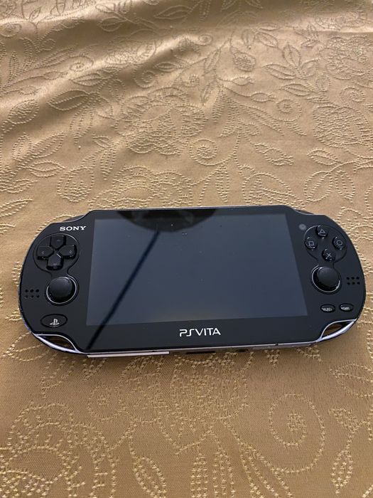 Playstation Vita 1000 + 4GB