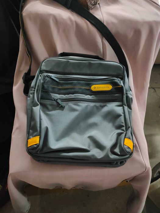 Bolsa com alça da Samsonite