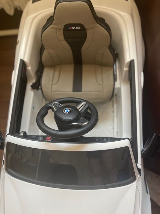Машина bmw Дитяча