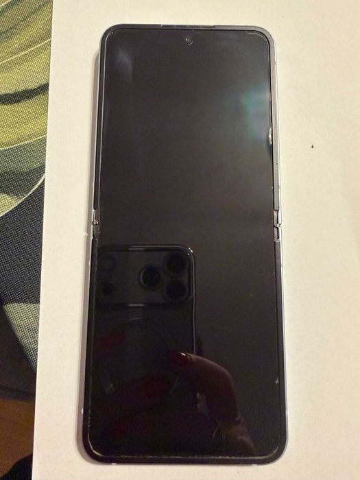 Samsung Galaxy Z Flip6 na gwarancji