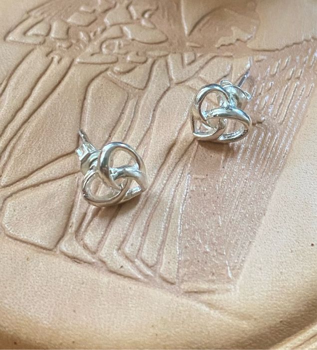 Śliczne kolczyki - pleciony wzór