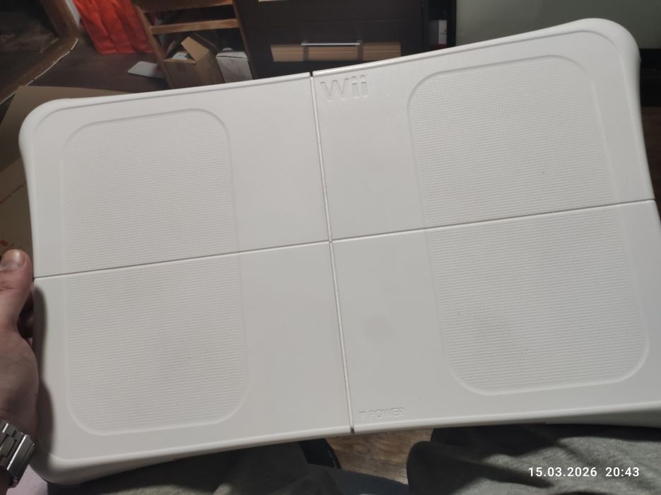 Аксессуары для Нинтендо Wii нов и бу WiiFit plus