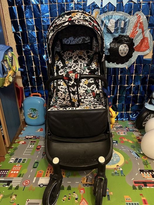 Продам прогулянкову каляску в хорошому стані.