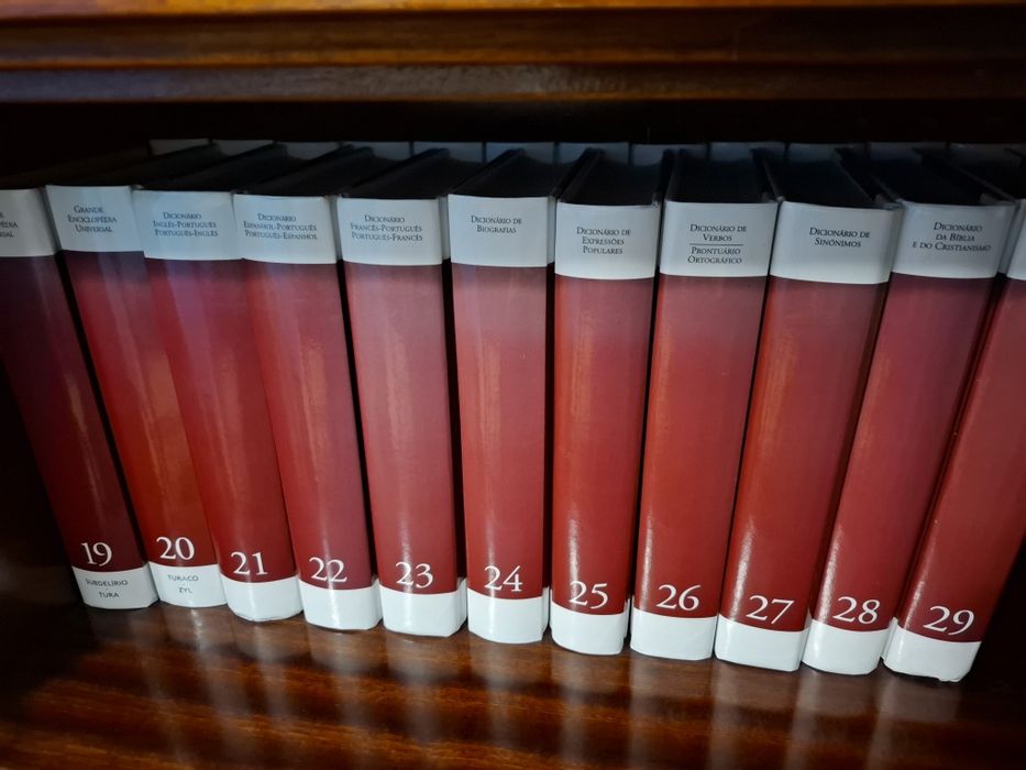Grande Enciclopédia Universal 29 Livros