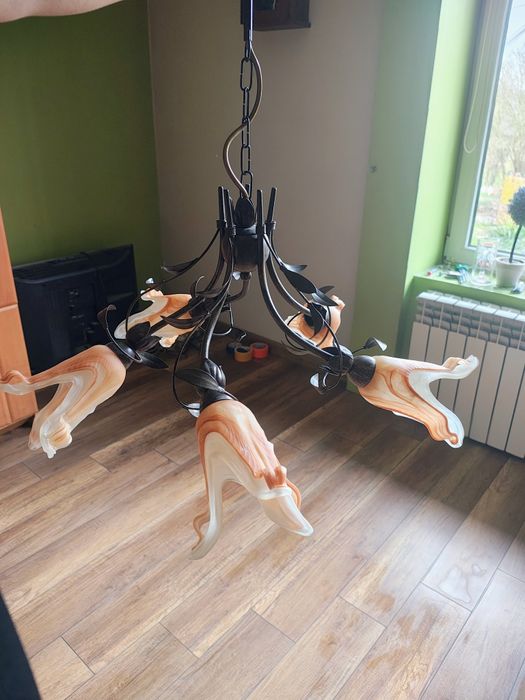 Sprzedam komplet oświetlenia