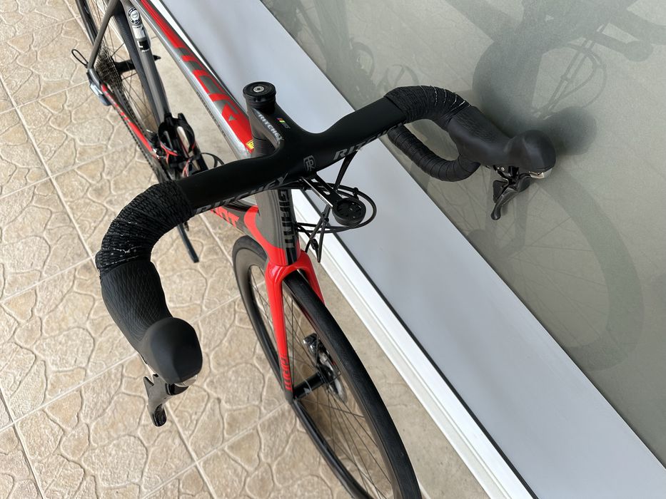 Bicicleta de estrada Giant - Rodas em carbono Disco