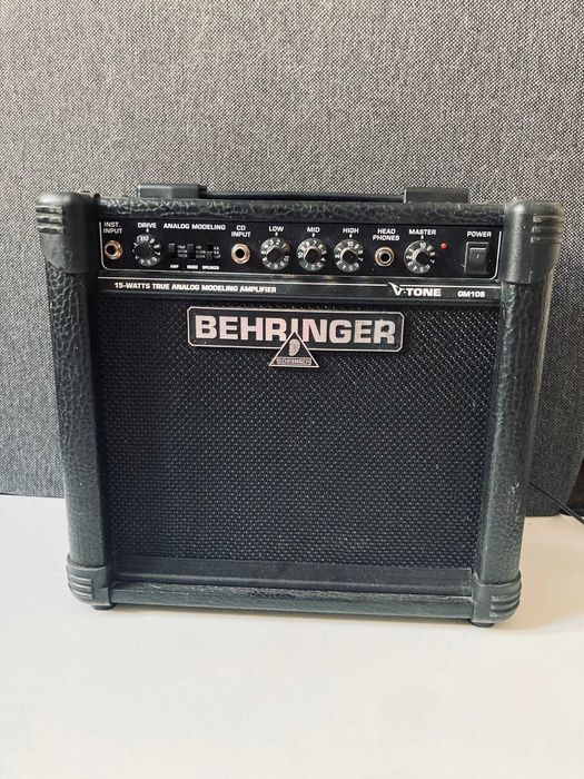 Behringer vm 108 piec wzmacniacz gitarowy do gitary elektrycznej