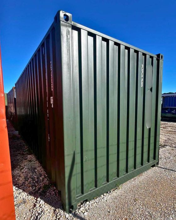 Contentor Marítimo Transformado de 6 metros (20') - Sob Encomenda