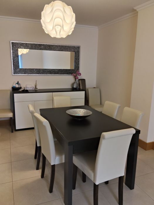 Apartamento T2 na Praia da Nazaré, com vista  mar, na lateral