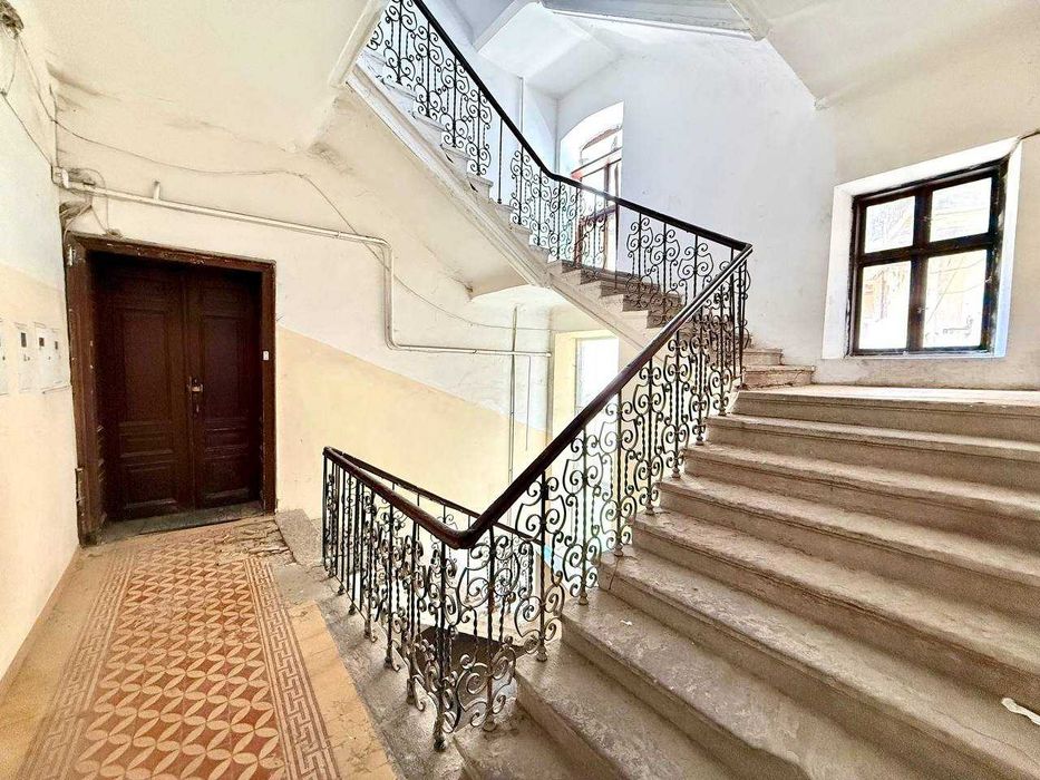 Презентабельний офіс зі свіжим ремонтом в р-ні Стометрівки