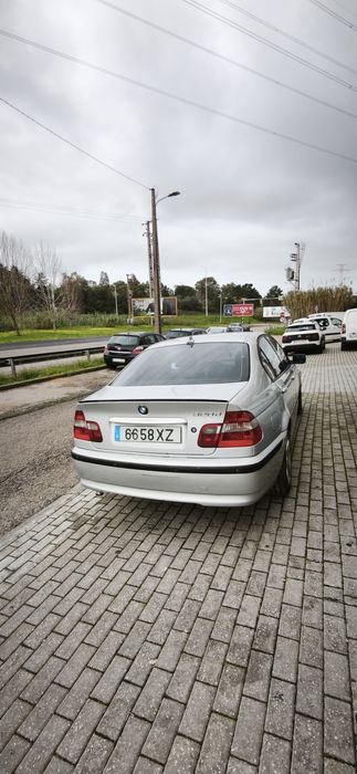 BMW 320D | 150cv | Ano 2004

Elegância, potência e conforto