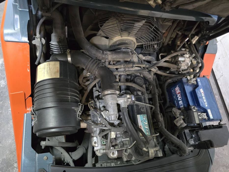 Навантажувач вилковий, газовий 3.5 тонн
Toyota 02-8FGJF35