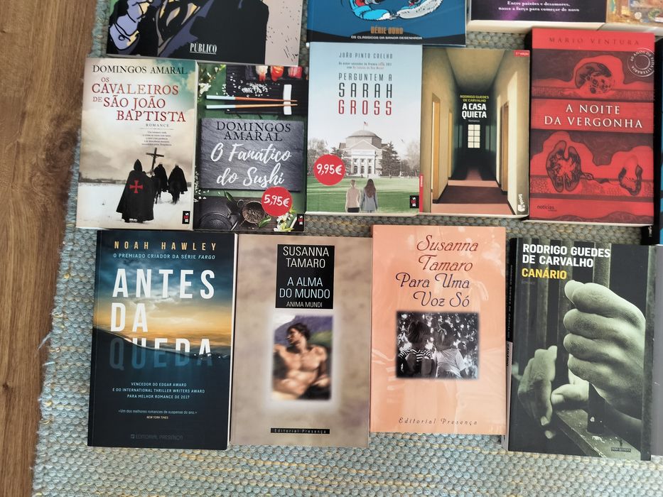 Vendo livros variados