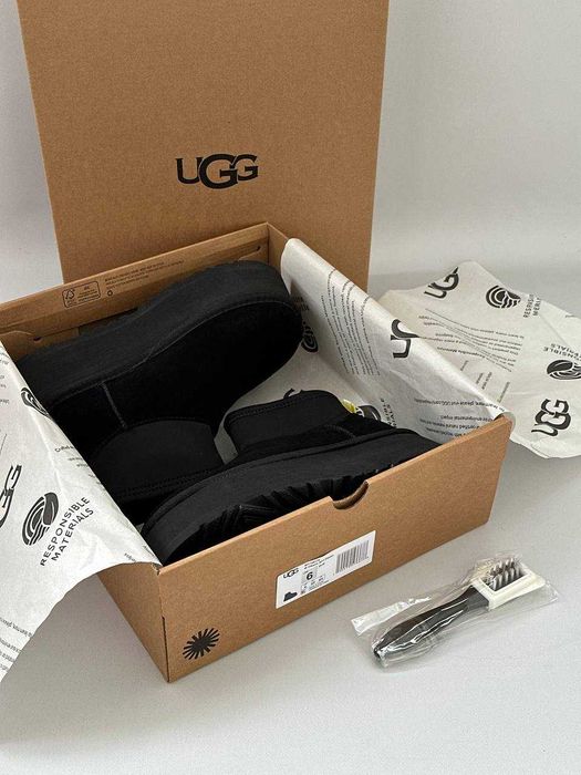 Крутезні уггі UGG Premium Classic Mini Dipper 2026 чорні міні діпер