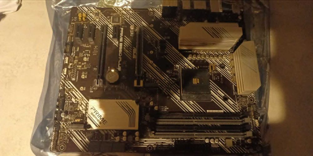 Płyta głowna ASUS PRIME B550-PLUS- rezerwacja- używana