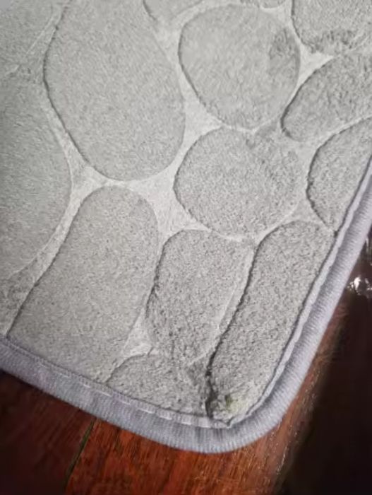 Коврик в ванную комнату или в туалет 60/40см очень хорошего качества