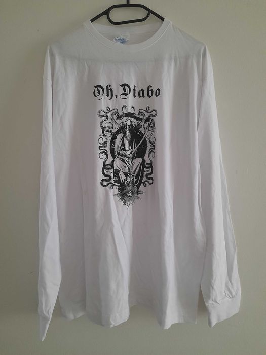 T-shirt com Mangas "THE SKULL"