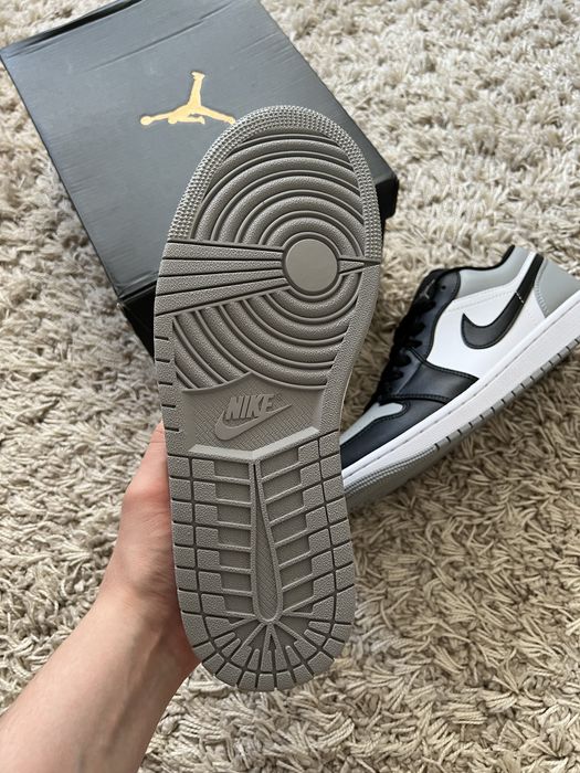 Кросівки Nike Air Jordan 1 Low Shadow Toe - 553558-052
