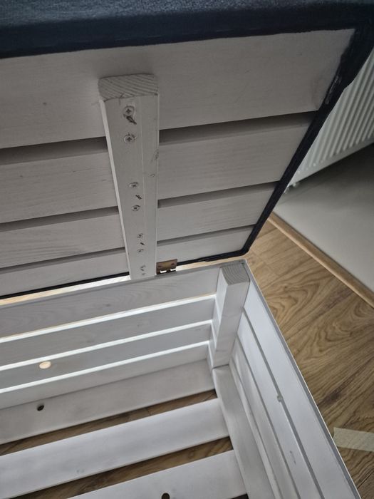 Siedzisko/skrzynia drewniana