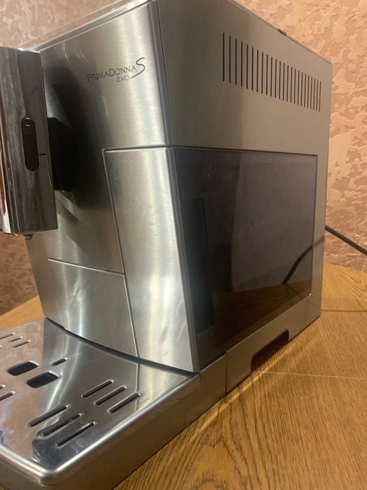 Кавоварка, Кавомашина Delonghi PrimaDonna S Evo ECAM 510.55.M