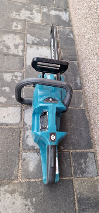 Макіта Makita DUC 353