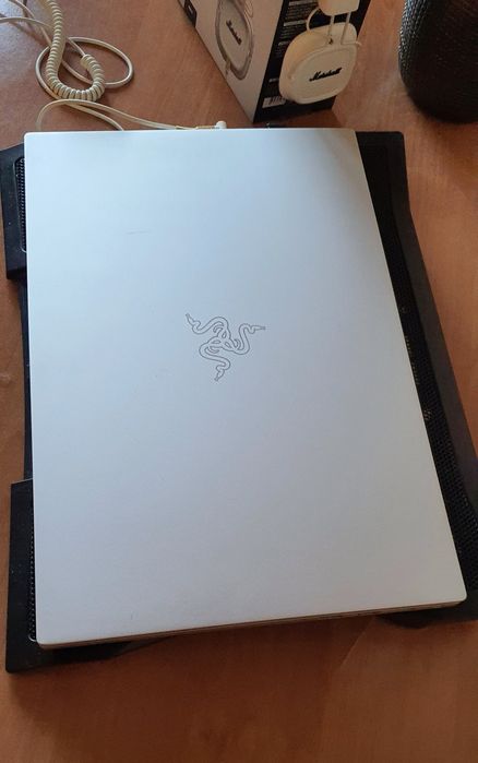 Laptop Razer Blade Mercury White limited edition