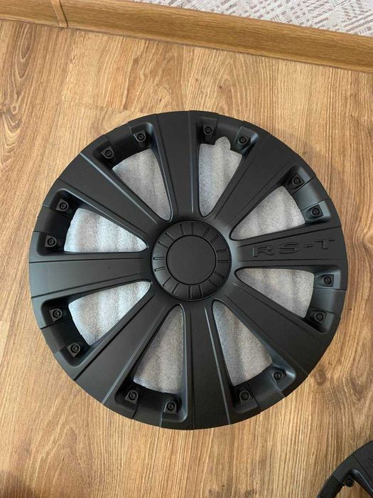 Ковпаки, колпаки r13. Колпаки 13 на Жигулі. Колпаки чорні r13