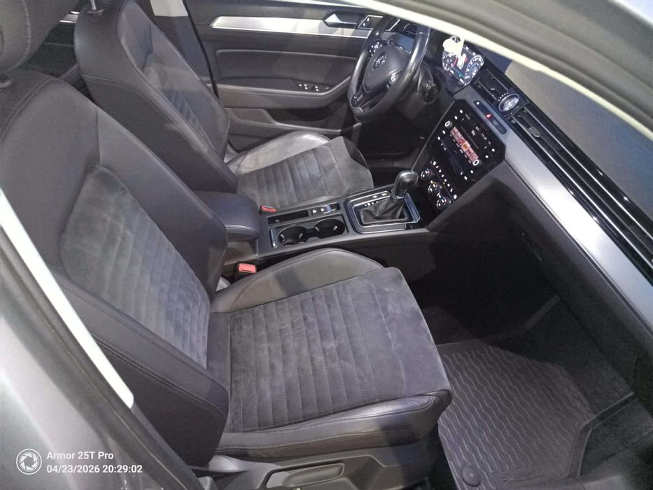 VW Passat B8 2.0 TDI Virtual Cocpit Matrix LED