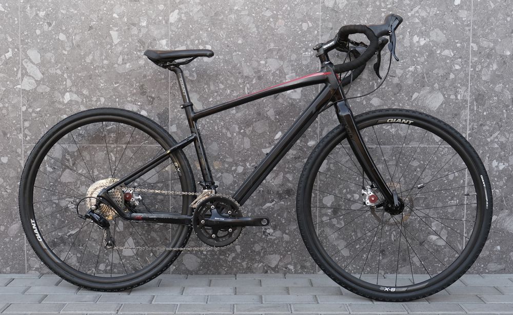 Гравійний велосипед Giant Revolt Shimano