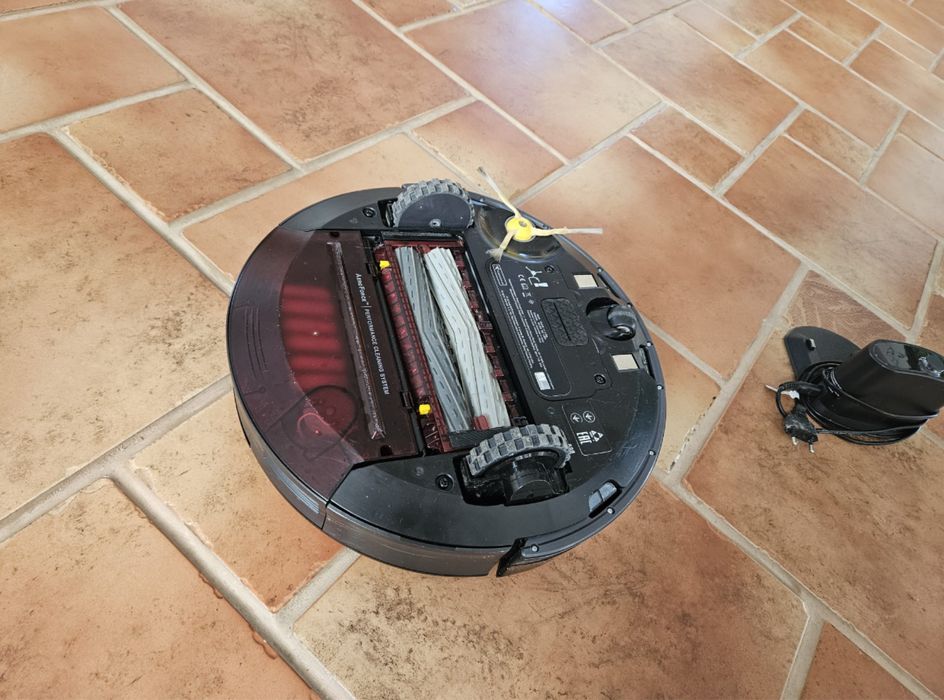 Aspirador IRobot 896