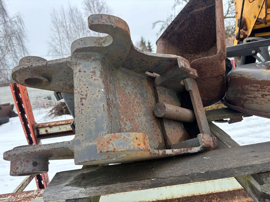 Szybkozłącze do koparki JCB Caterpillar