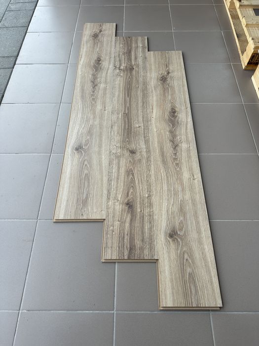 Ламінат 8мм/32клас Польща KRONO ORIGINAL 8642 "Дуб Каньйон" 365грн/м2