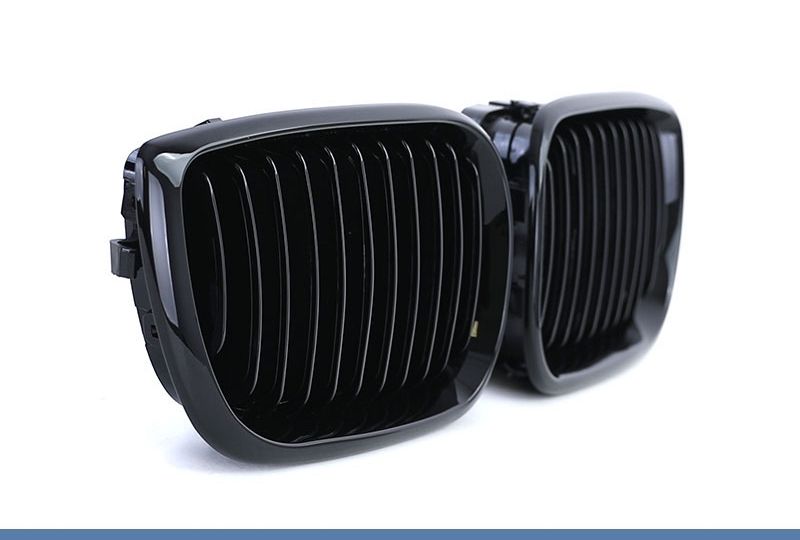 GRELHA DIANTEIRA PRETO BRILHO PARA BMW SERIE 3 E46 SEDÁN 2001-2005