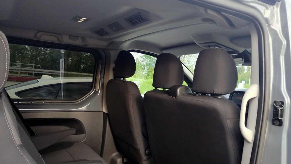Renault Trafic 9 osobowy na wynajem także z kierowcą Ostatnie terminy