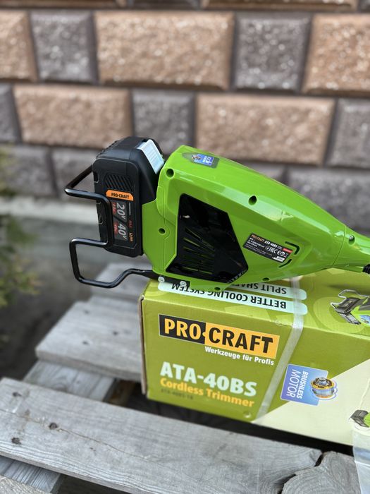 Акція! Акумуляторний тример Procraft ATA40BS + гілкоріз Procraft pka 45