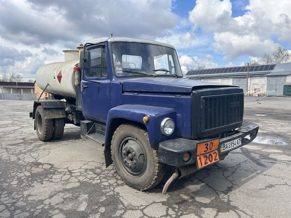 Продам  бензовоз
