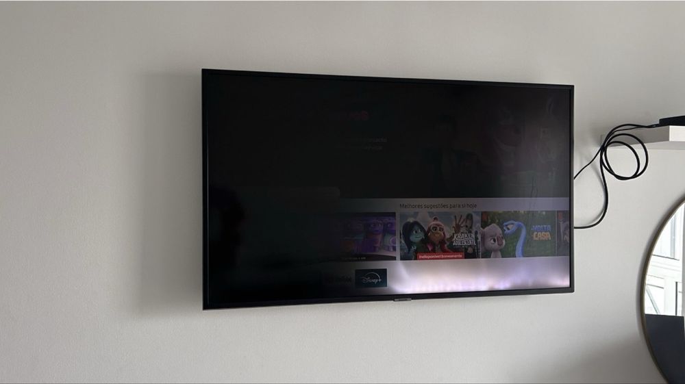 Tv Samsung 32 polegadas (Ler Descricao e ver fotos)