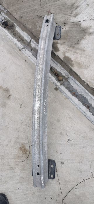 Audi  q7 4l усилитель заднего бампера