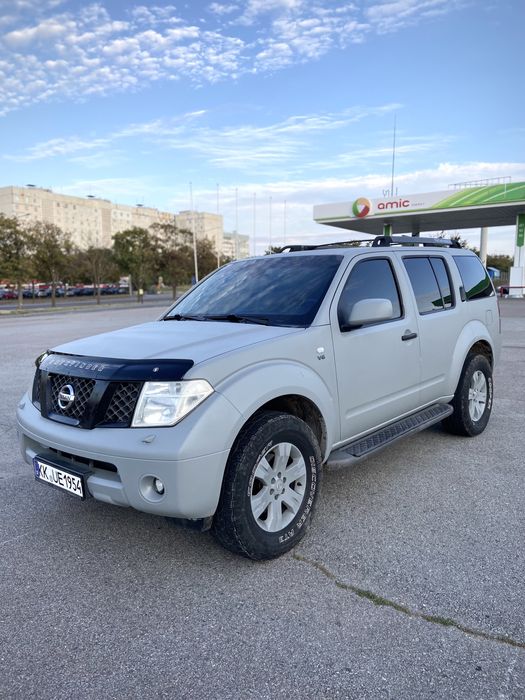 Nissan Pathfinder 4.0 газ/бензин