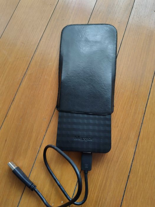 Bolsa/capa universal telemóvel smartphone ou disco externo 2.5" (nova)