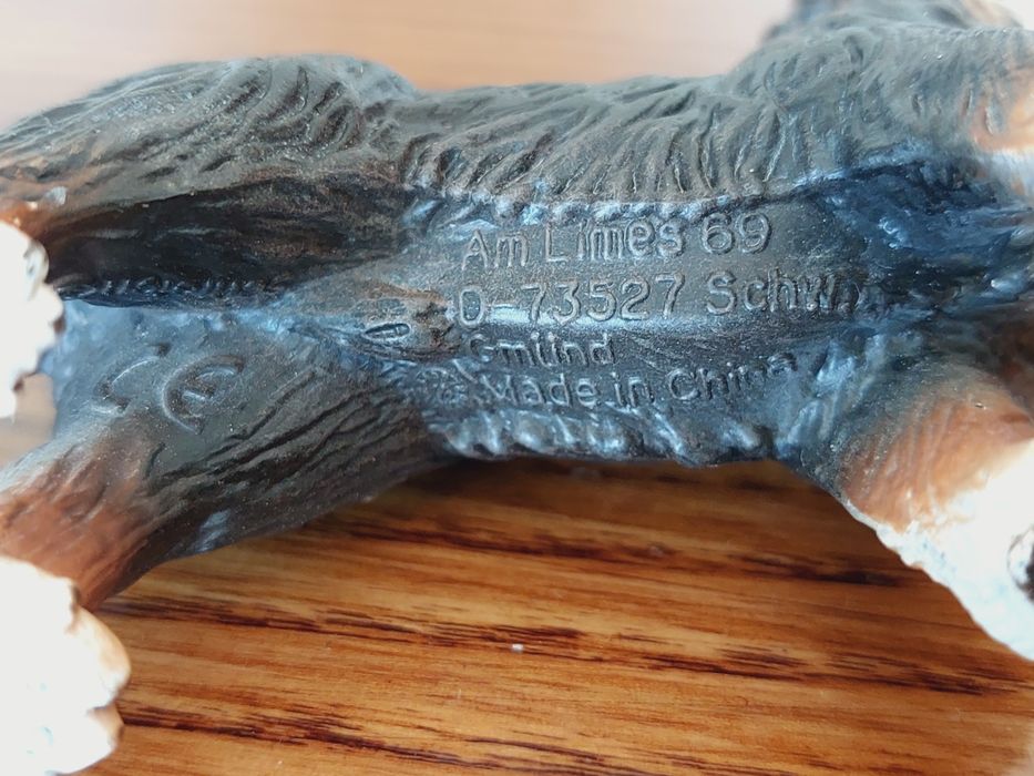 Pies berneńczyk schleich
