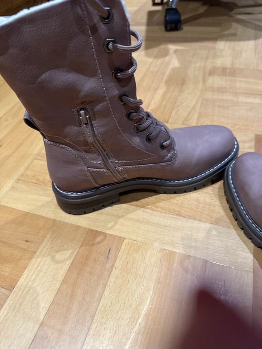 Nowye zimowy buty