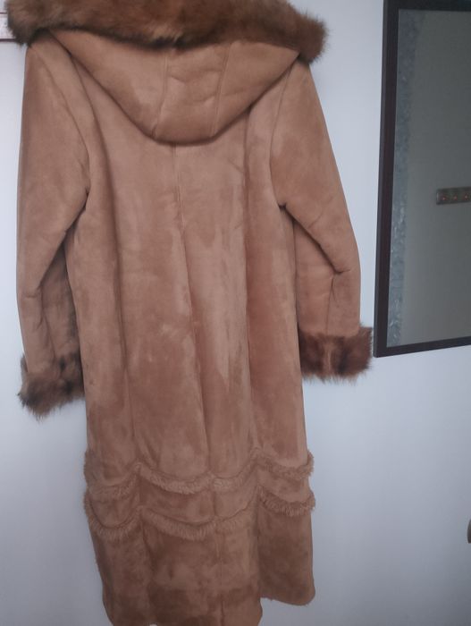 Kożuch damski camelowy