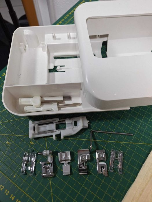 Máquina Costura Doméstica ELNA 3210 jeans